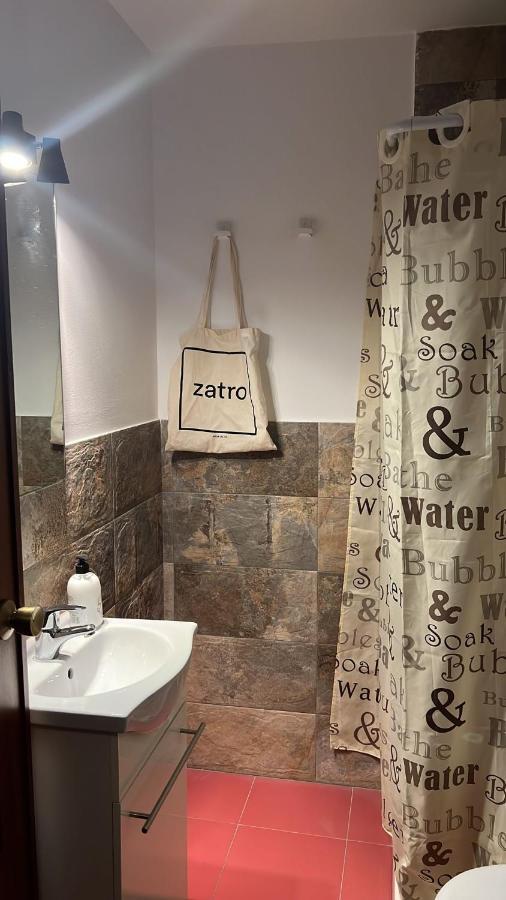 Apartamento Turistico R. Gonzalez Abreu Sevilla Exteriör bild