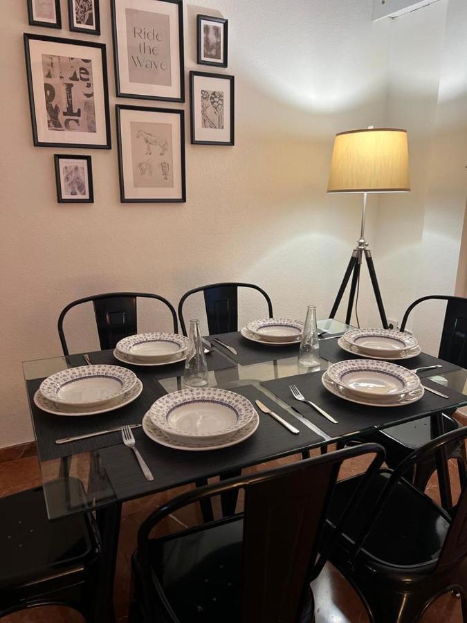 Apartamento Turistico R. Gonzalez Abreu Sevilla Exteriör bild