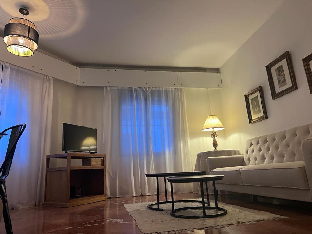 Apartamento Turistico R. Gonzalez Abreu Sevilla Exteriör bild